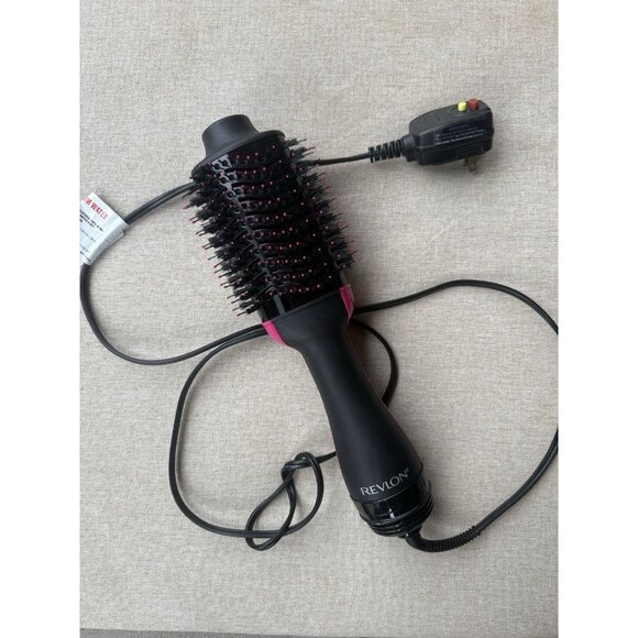 Revlon One-Step Hair Dryer Volumizer Hot Air Brush Black RVDR5222 - Picture 1 of 4
